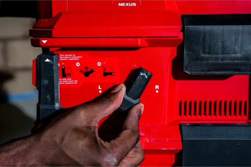 230950-07_cistici nastavec filtru milwaukee mva-2 pro vysavace nexus, stredni modul, 4932500535